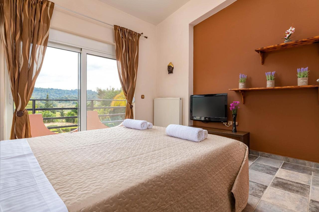 Zenia Villa *
